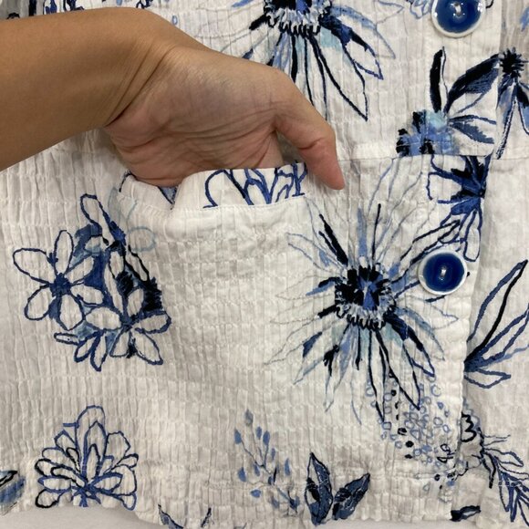 Habitat Large Blue White Floral Cotton Textured Long Sleeve Button Down Relaxed - Picture 7 of 11